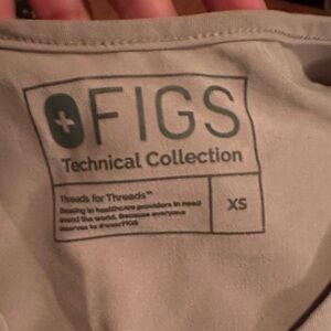 Figs Women's Scrub Set in Tan/sand color